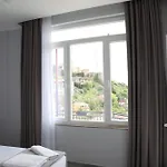 --hotel Deal-- With Castle View Otel Krujë