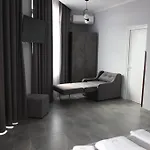--hotel Deal-- With Castle View فندق 3*