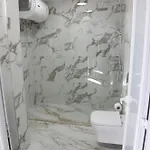 فندق --hotel Deal-- With Castle View
