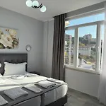 --hotel Deal-- With Castle View Otel