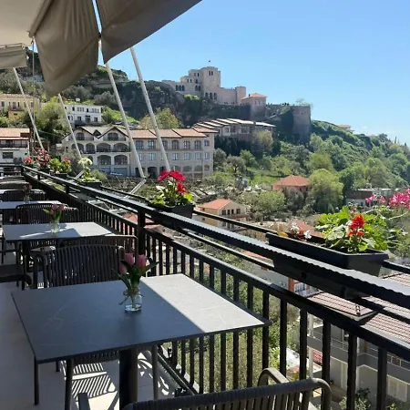 --hotel Deal-- With Castle View Krujë