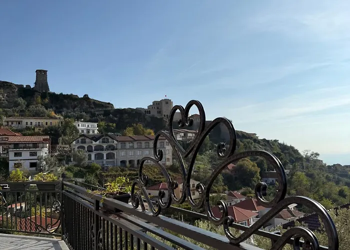 --hotel Deal-- With Castle View