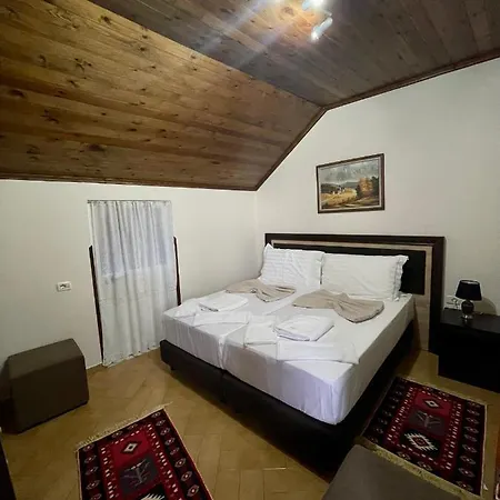 --hotel Deal-- With Castle View