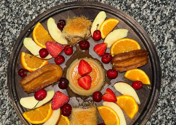 Hotel --hotel Deal-- With Castle View