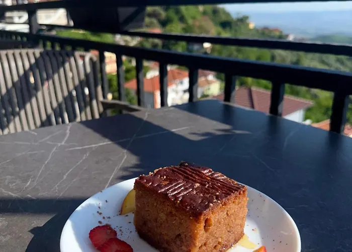 --hotel Deal-- With Castle View 3* Krujë